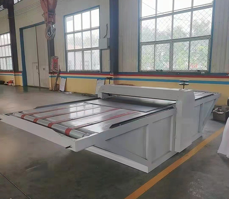 1600 ফ্ল্যাটবেড প্রেস ঢেউতোলা শক্ত কাগজ ডাই কাটিং মেশিন কম্পিউটারাইজড