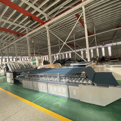 800 মিমি ঢেউতোলা শীট পেস্টিং গ্লুইং মেশিন 380V/50Hz 20Kw