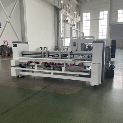 Gluing 60kw সহ 2600mm উচ্চ গতির স্বয়ংক্রিয় শক্ত কাগজের বক্স সেলাই মেশিন