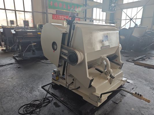 1500 মিমি লেজার সাইজ ম্যানুয়াল কার্ডবোর্ড ক্রাইসিং ডাই কাটিং মেশিন