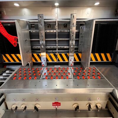 করুগেটেড কার্টন ফ্লেক্সোগ্রাফিক প্রিন্টিং মেশিন ডাবল স্লটার রোটারি ডাই কাটার